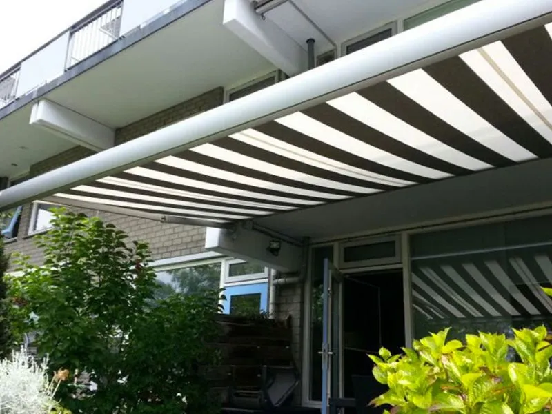 Zonneschermdoek vervangen